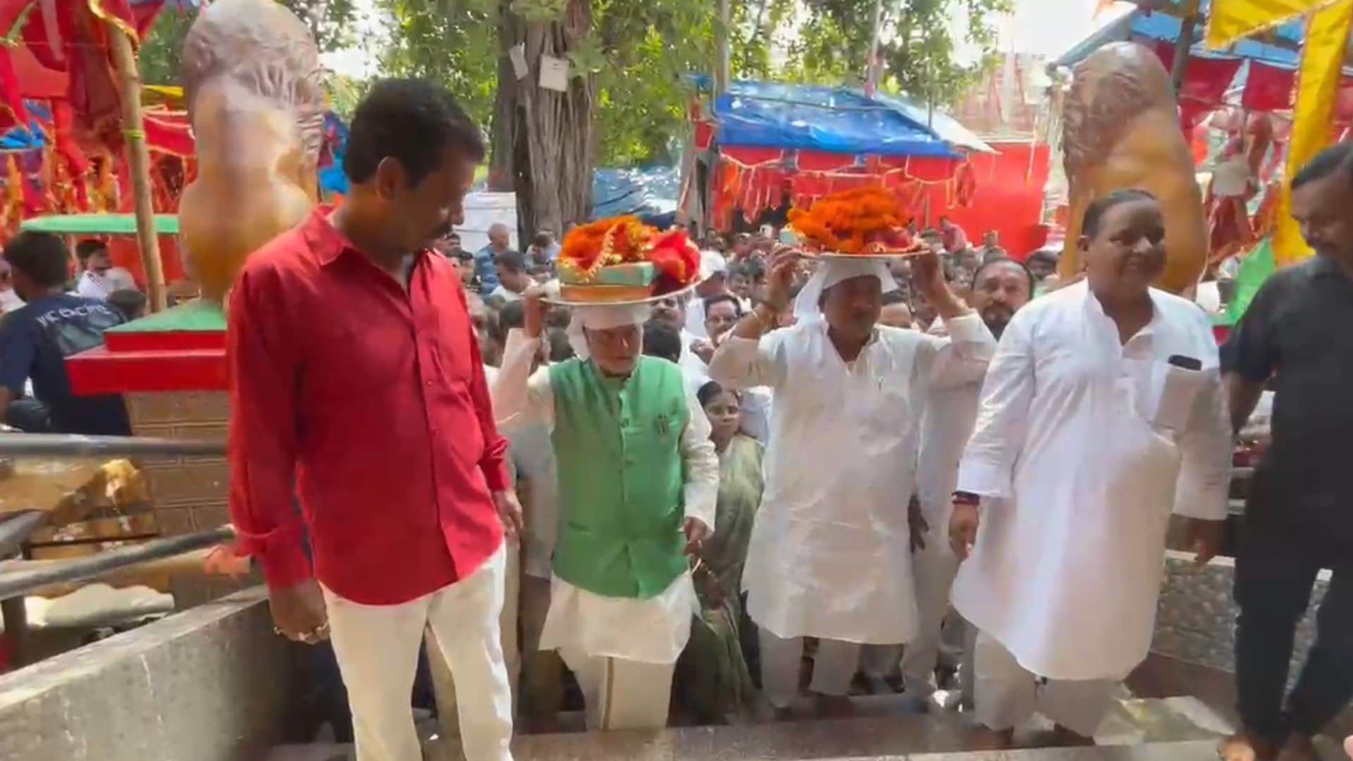 ग्रामीण विकास मंत्री श्रवण कुमार और नालंदा सांसद कौशलेन्द्र कुमार बाबा मनीराम अखाड़े पहुंचे