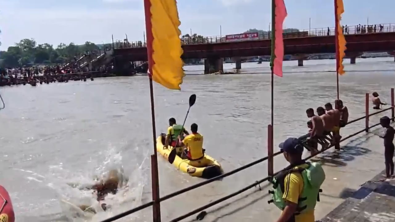 कांवडि़ए को सुरक्षित निकाला गया