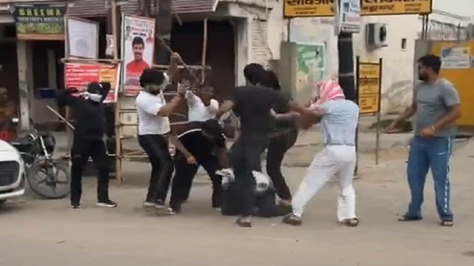 Argument over electricity in WhatsApp group turns violent youth surrounded and beaten up in Greater Noida