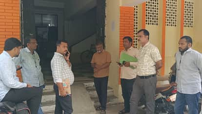 Gram Panchayat Secretaries Stage Protest Against DPRO Over Alleged Misbehaviour