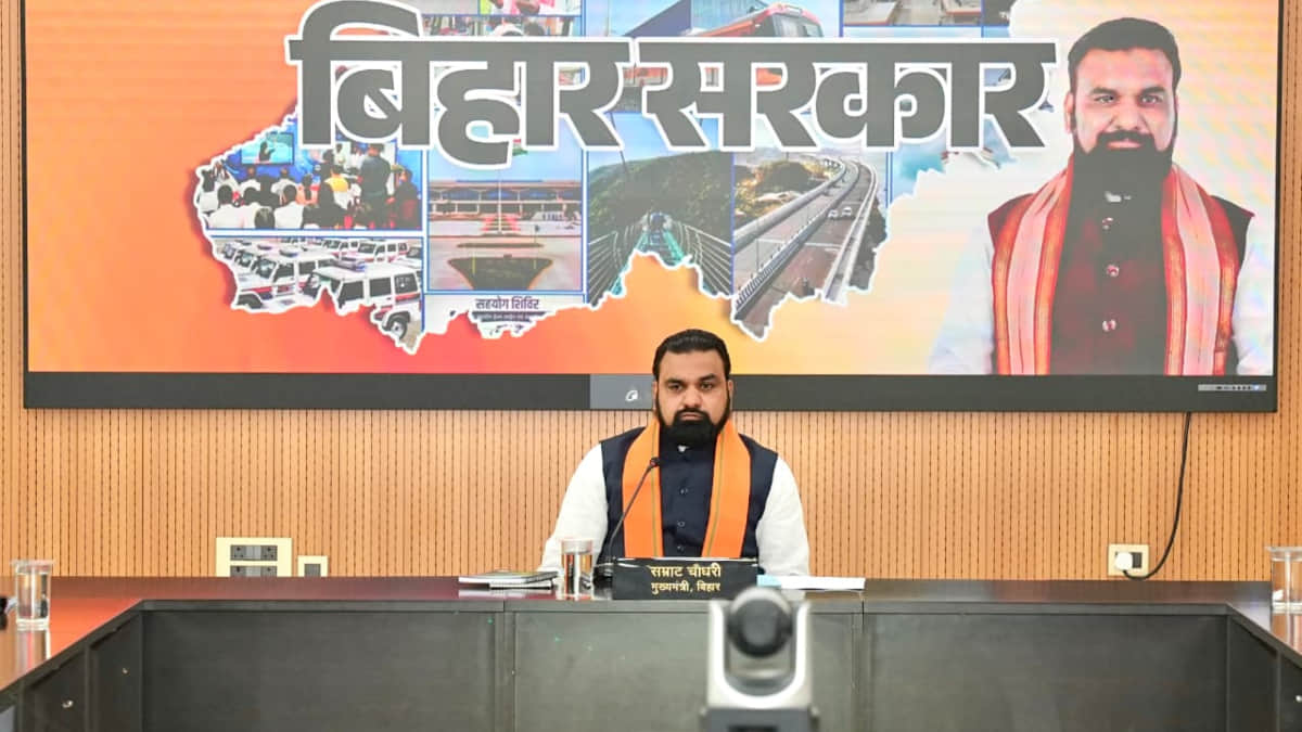 patna metro bailey road traffic management road widening nehru path cm samrat choudhary directives