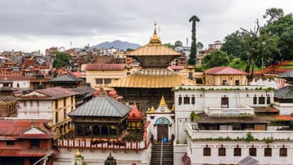 Shilpa Shetty Visited Pashupatinath Temple In Nepal And Took Blessings Of Lord Shiva