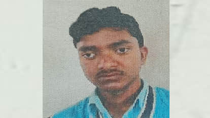 Kanpur: Two youths killed after being hit by speeding loaders in separate road accidents