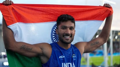 Tejaswin Shankar Inspiring story to India First Decathlon Medal From Personal Loss to Commonwealth History