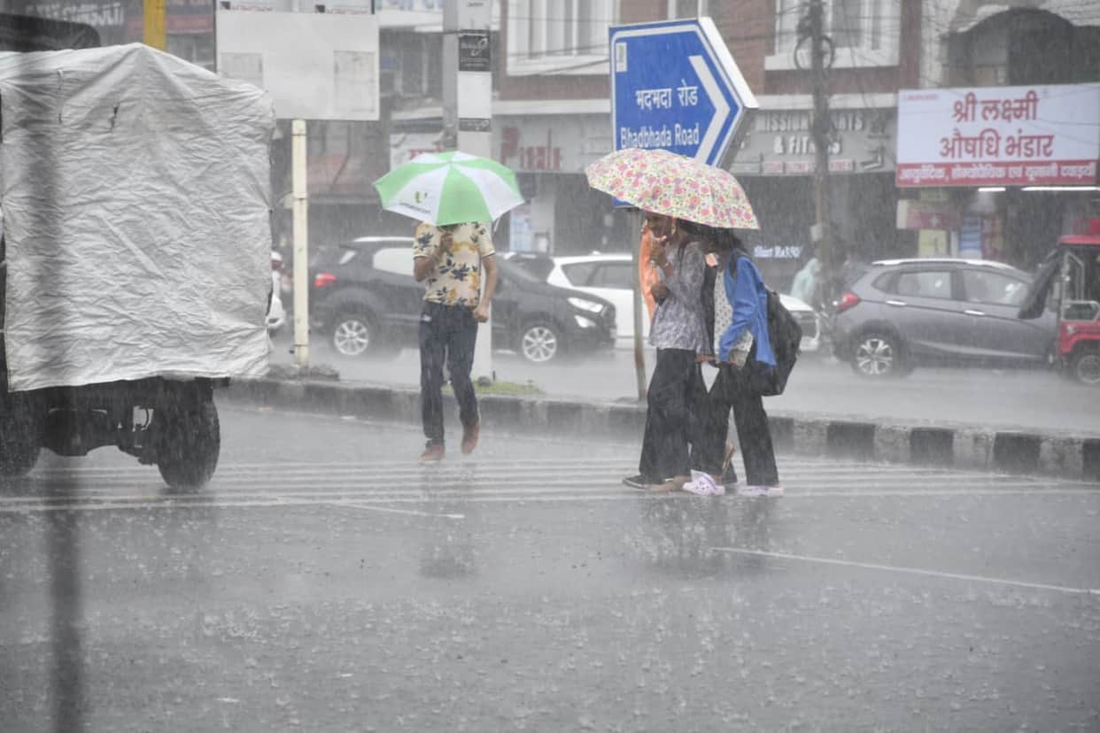MP Weather Today: Monsoon takes a new turn in Madhya Pradesh; heavy rainfall to return from August 4; warnings
