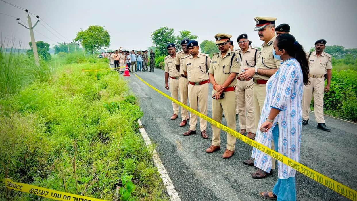 Dehri Executive Officer murder case officer's driver killed him aurangabad bihar police