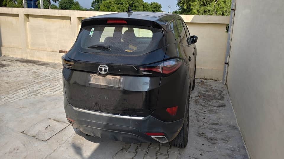 thief gave police slip and fled on the expressway in agra