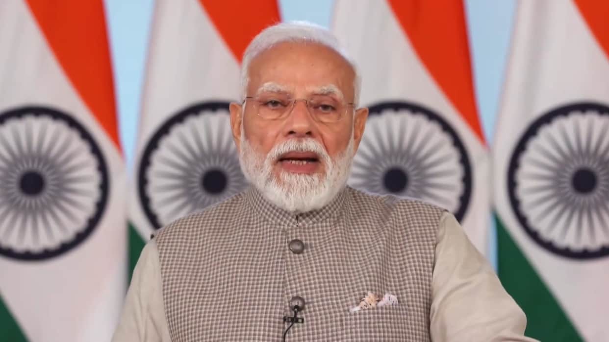 PM Modi New Instagram Video Urges People to Make HarGharTiranga a Celebration in Every Home