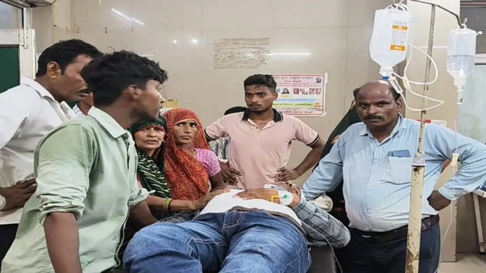 Milkman shot in Mainpuri police