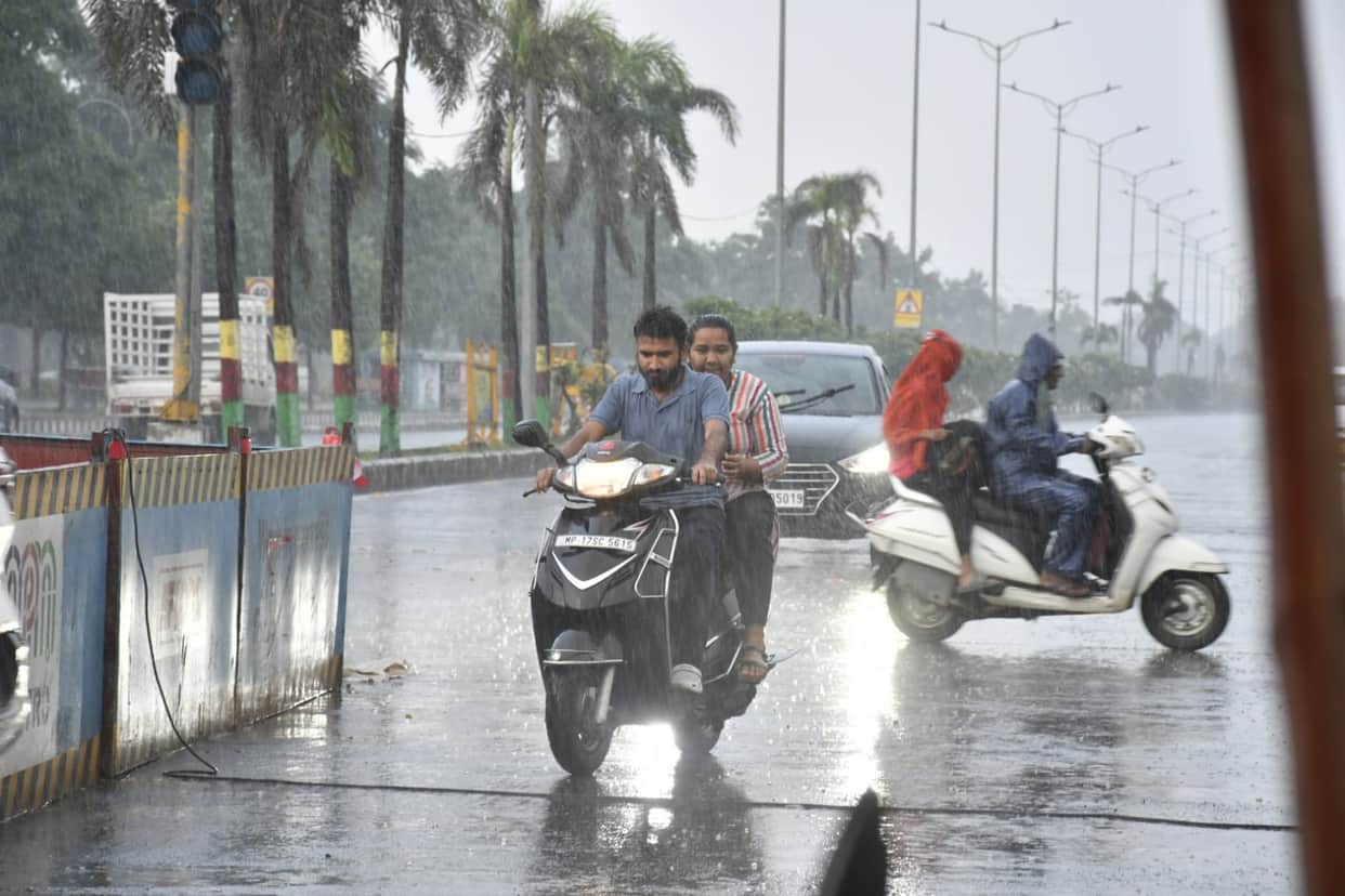 MP Weather Today: Monsoon pace sluggish in MP; 42 districts still awaiting rain; no relief expected over the n
