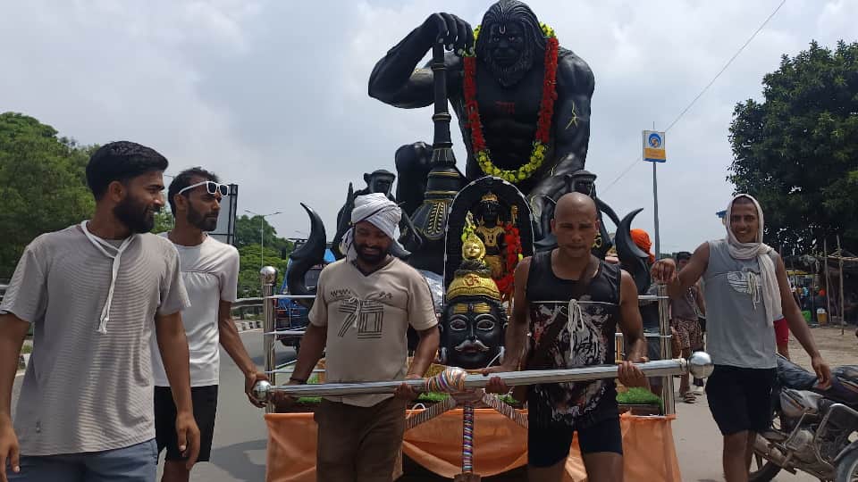 Kanwar Yatra 2026 Over One Crore devotees Collect gangajal  from Haridwar Witness see Pictures