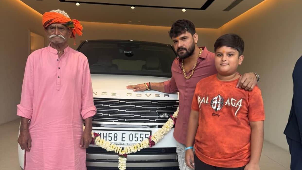 Bhojpuri Actor Khesari Lal Yadav Buys New Range Rover For His father shares emotional video