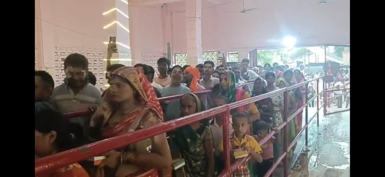 Barefoot Devotees Struggle on Broken Road to Reach Nandeshwar Dham