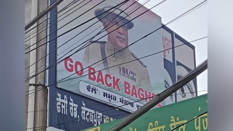Factionalism within Punjab Congress resurfaces Bhupesh Baghel Go Back banners put up in Muktsar