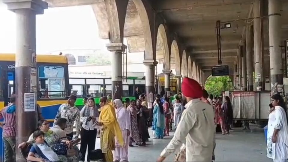 Outsourced contractual employees of Punjab Roadways Punbus three-day strike over their demands