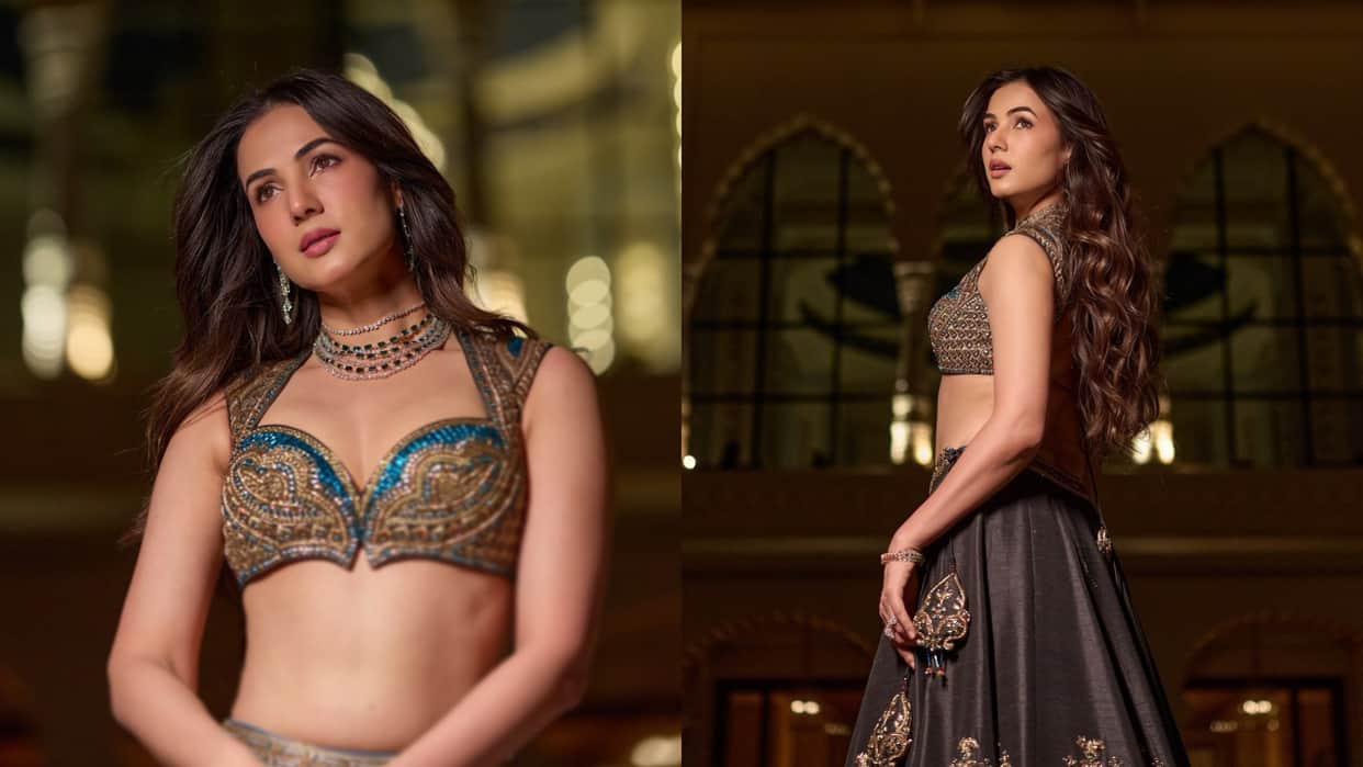 Sonal Chauhan saree photos bold photos in Lehenga And choli fans remember Emraan Hashmi