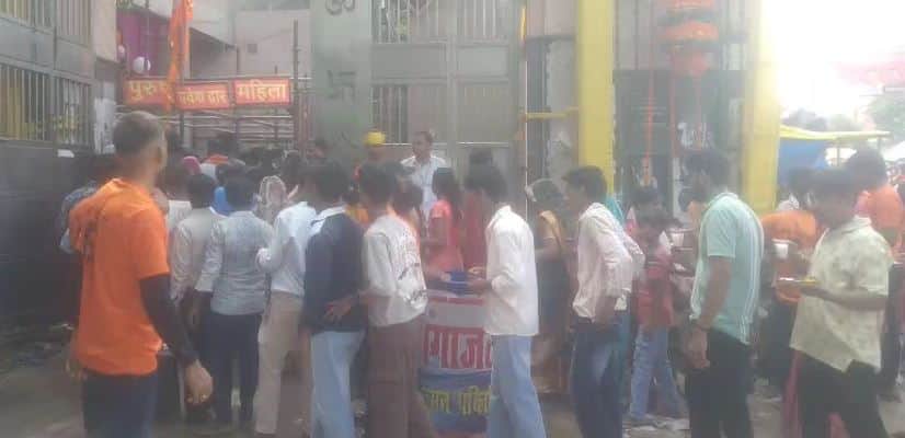 Sawan First Monday: Agra Turns Devotional as Shiva Temples Echo With Bam Bam Bhole