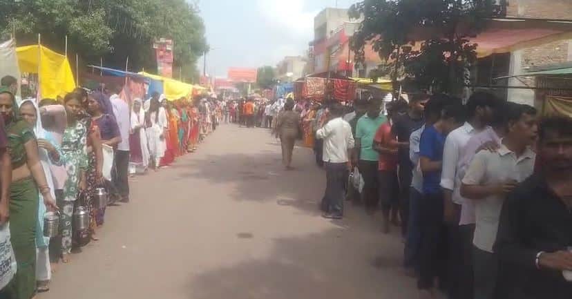 Sawan First Monday: Agra Turns Devotional as Shiva Temples Echo With Bam Bam Bhole