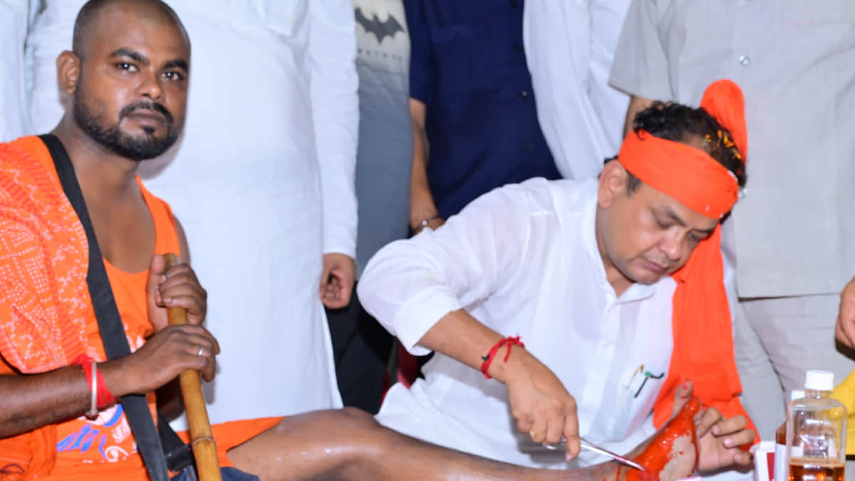 स्वास्थ्य मंत्री डॉ. इरफान अंसारी