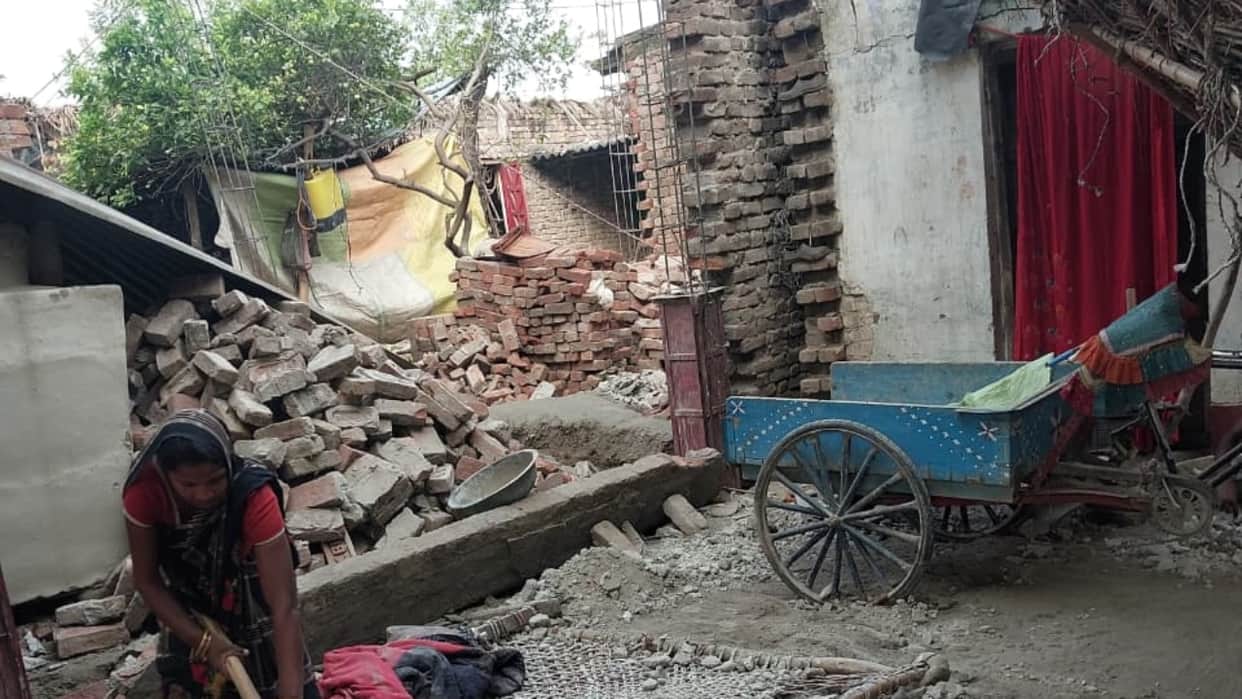 mother and son injured due to wall collapses onto neighbor hut in Lakhimpur kheri