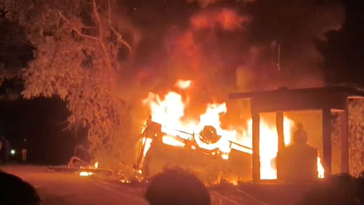 Diesel tanker explodes after colliding with an electricity pole in Azamgarh three people burnt to death