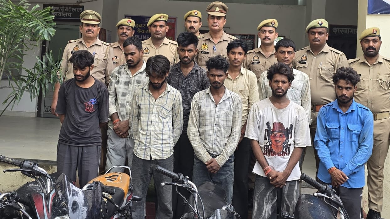 Police bust bike theft gang and arrested nine arrested in Bareilly