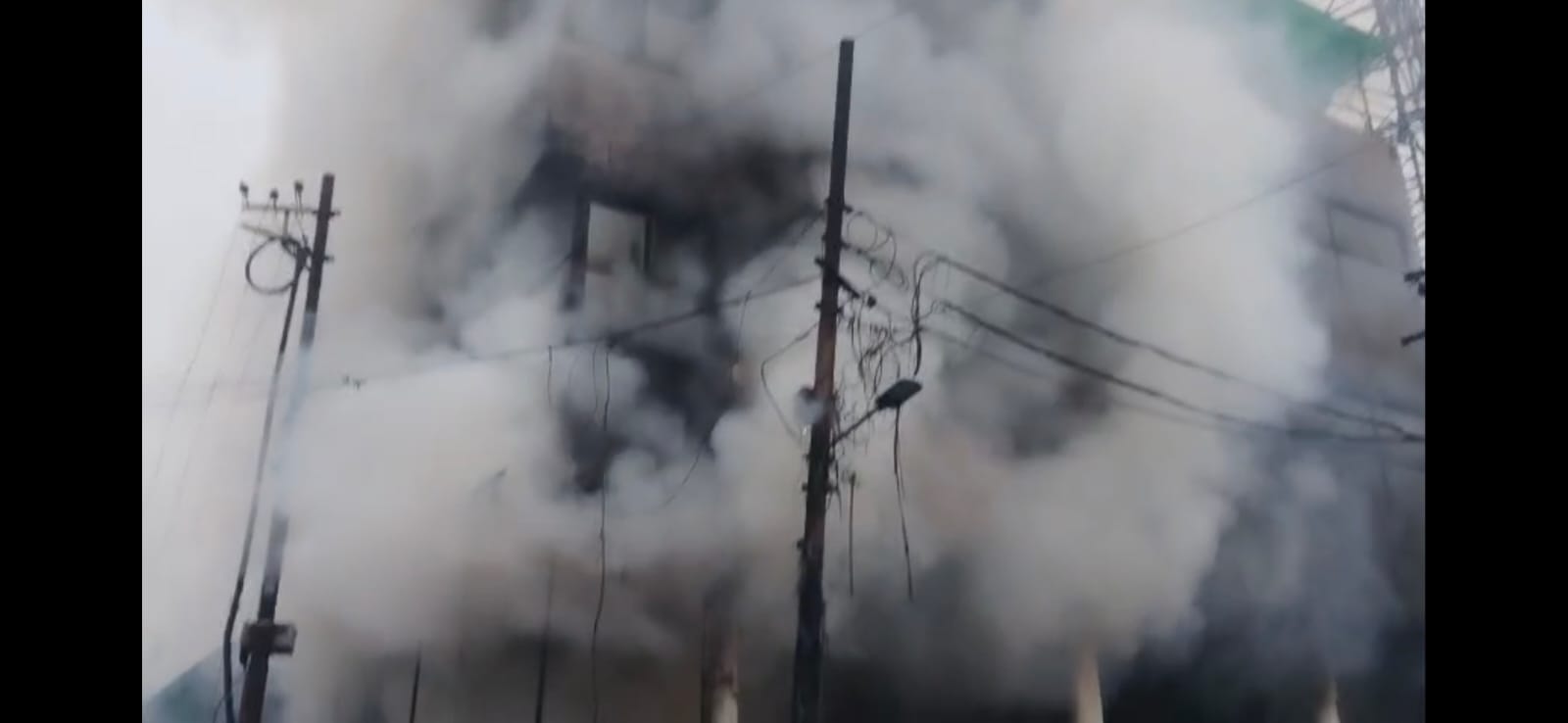 Massive Fire Guts Four-Storey Furniture Showroom in Govindpuri