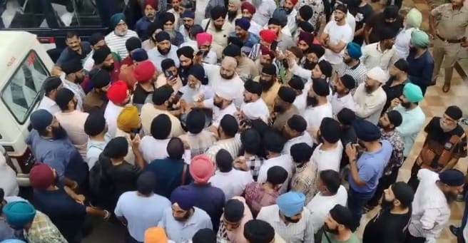 Kanpur Case registered against the accused for making derogatory remarks about a Sikh Guru