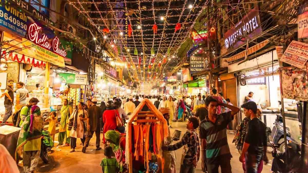 Kanpur: रक्षाबंधन तक हर मंगलवार खुलेगा गोविंदनगर बाजार, व्यापार मंडल बैठक में लिया फैसला, प्रशासन को दी सूचना