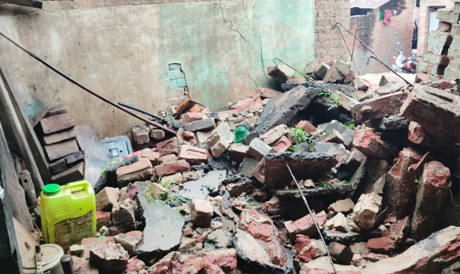 8.1 mm of Rain Fills Fields and Roads; Mud House Collapses