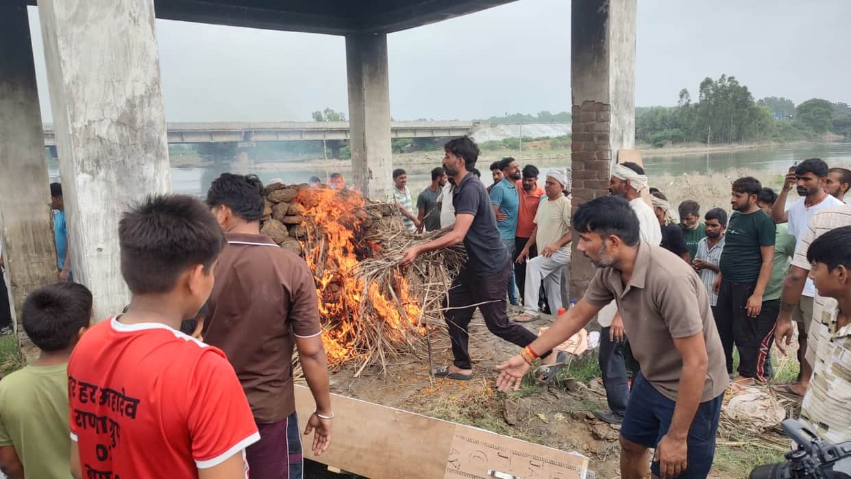 Meerut: Army Jawan Johnny Dies of Heart Attack, Cremated with Full Military Honours