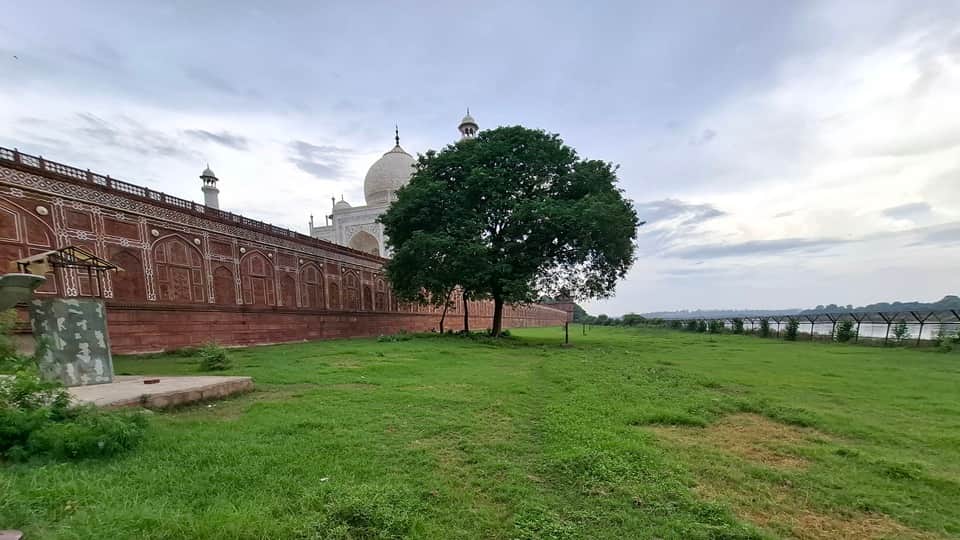 Taj Mahal Park Compensation Case: Supreme Court Seeks Affidavit Next Hearing on August 25