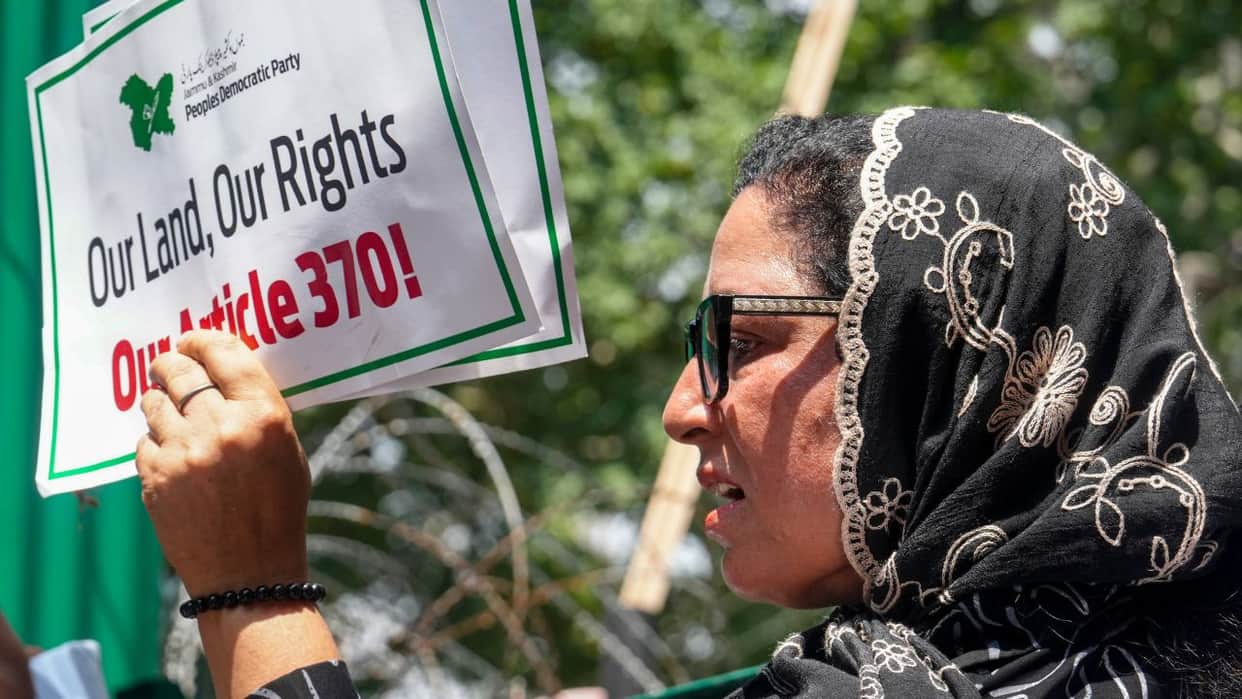 Protests in Jammu and Kashmir on the seventh anniversary of Article 370.