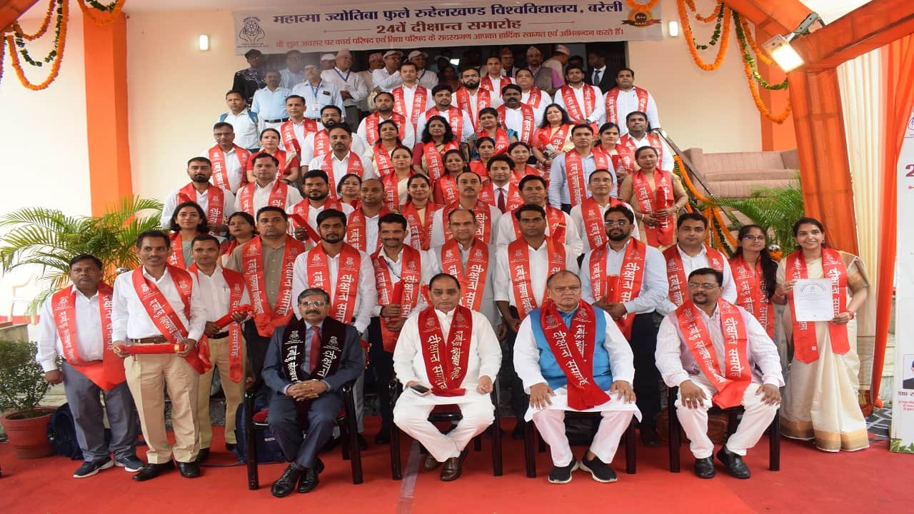 84 meritorious students received medals at the Rohilkhand University convocation ceremony