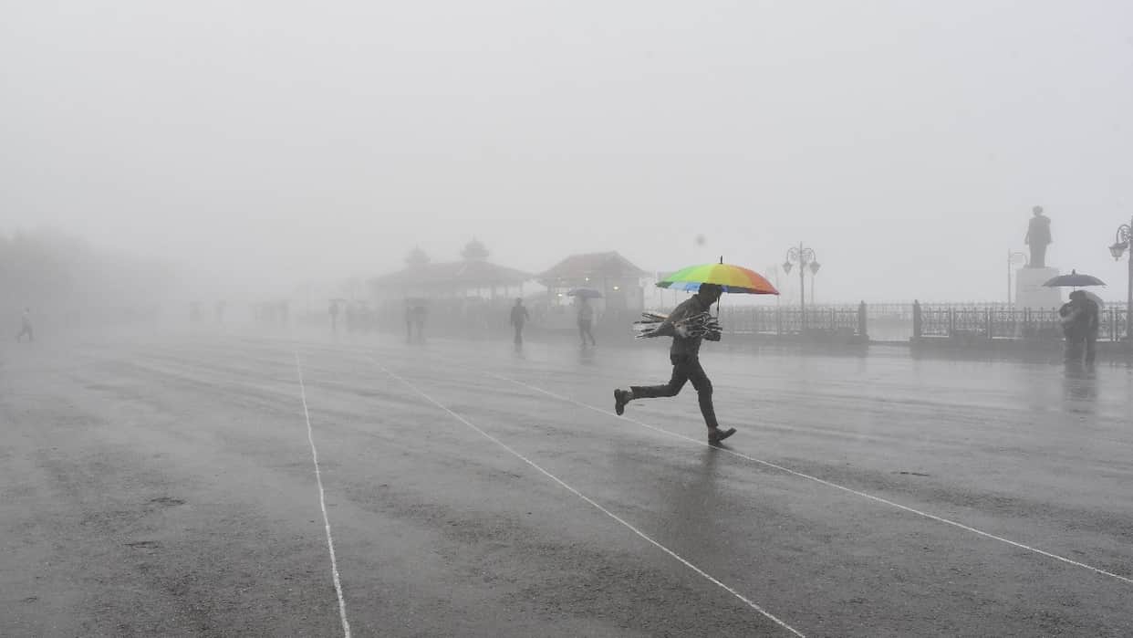 Himachal Weather: Rain to continue in several areas for this long; mercury hits 34°C in Una