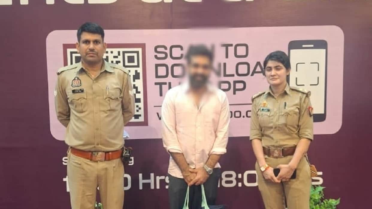 Owner of bag full of notes was searched through CCTV cameras
