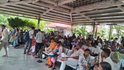 Mahamana Cancer Institute Patient commits suicide despite presence of 100 security personnel and CCTV cameras