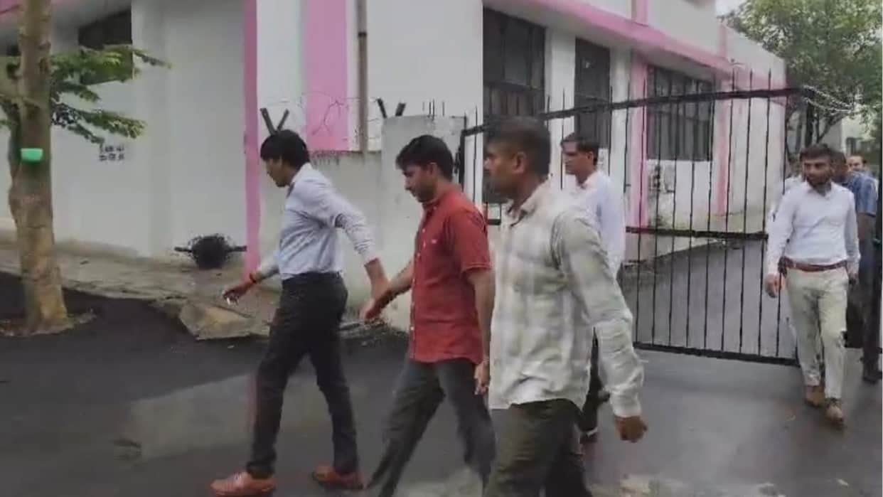 Major Vigilance crackdown in Kosli: Patwari arrested while accepting a ₹4,000 bribe.