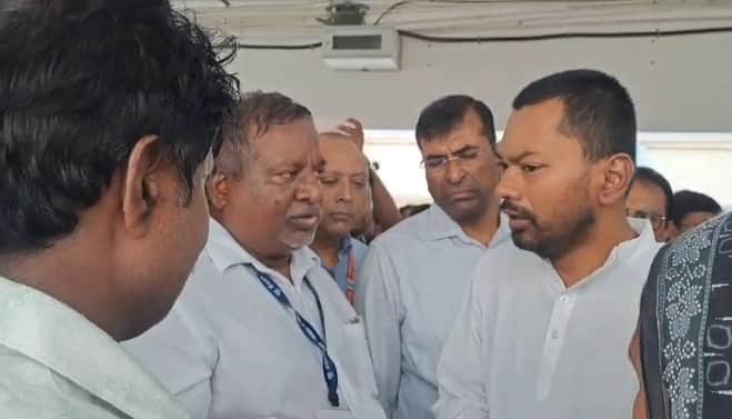 Bihar Health Minister Nishant Kumar visited IGIMS; people surrounded him and voiced their grievances