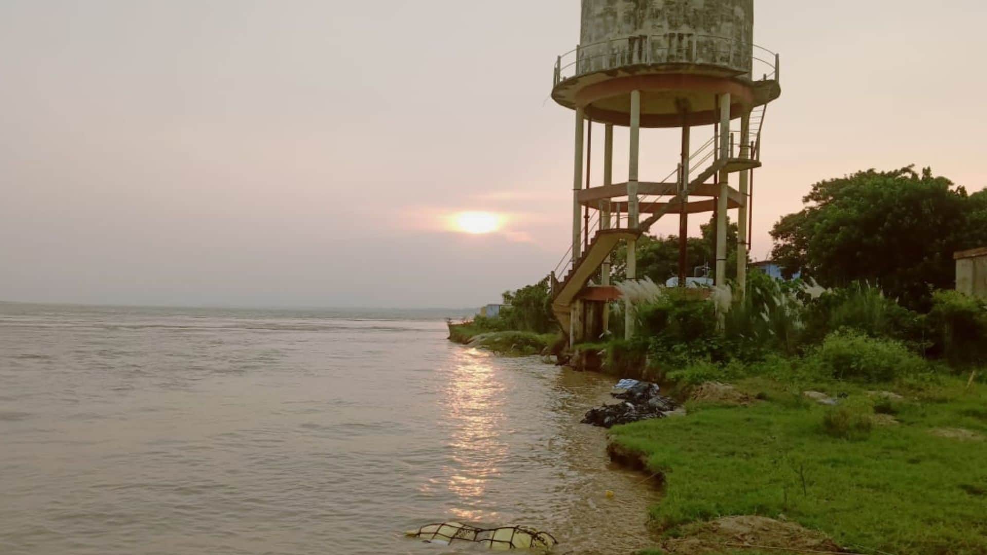 Ballia Floods Over 50 years river altered geography of 71 villages and they became history