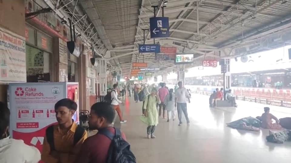 Body parts found in a Tamil Nadu Express coach trolley bag loaded from Chennai