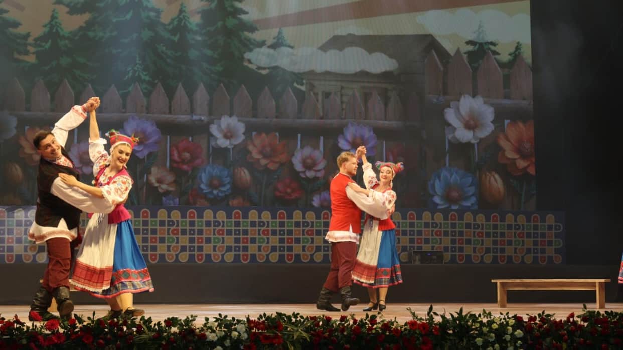 MP News: Cultures of six nations showcased at the BRICS Cultural Festival; Brazilian team's 'Capoeira' perform