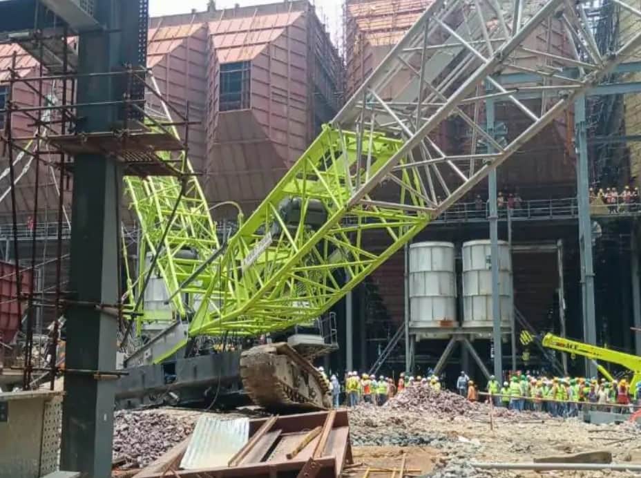 Raipur News: Crane collapses in plant boiler area