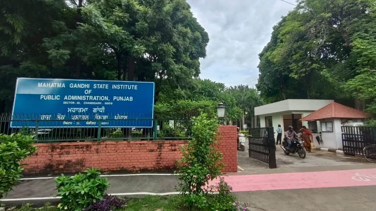 Three people injured after AC compressor bursts in Chandigarh