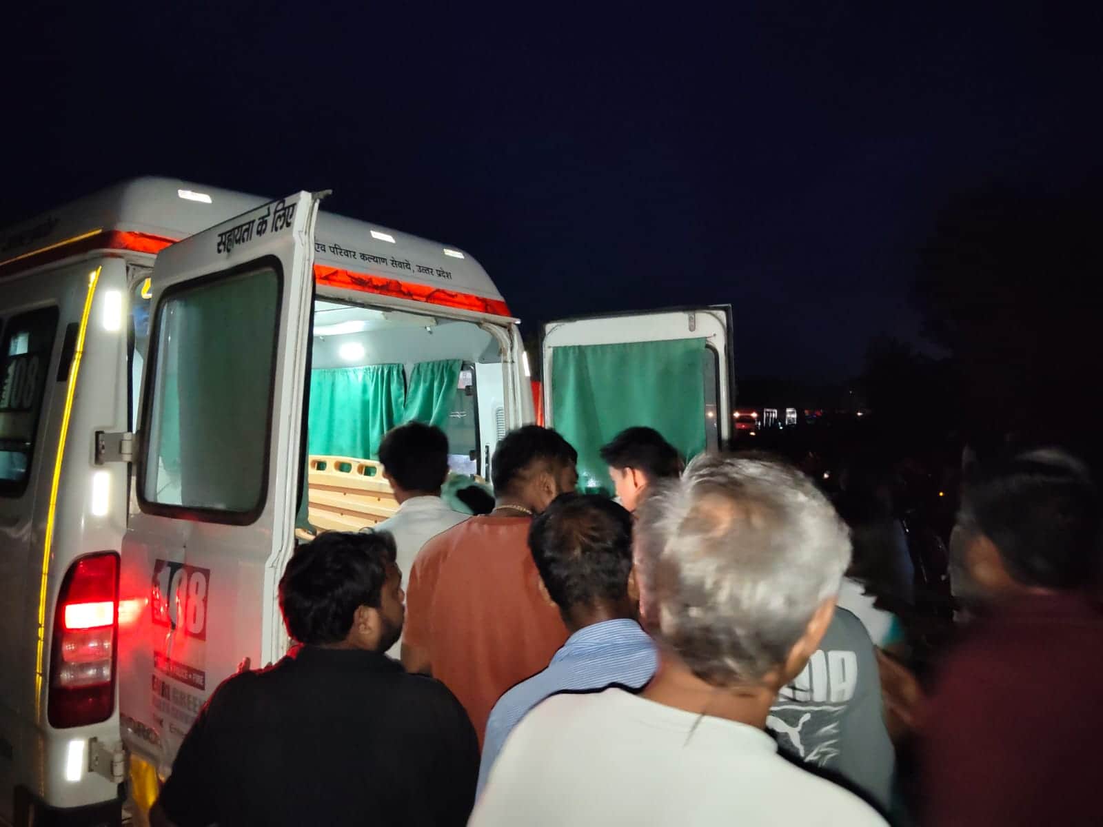 Roadways Bus, Diesel Tanker Collide on NH-34; Two Dead, 20 Injured