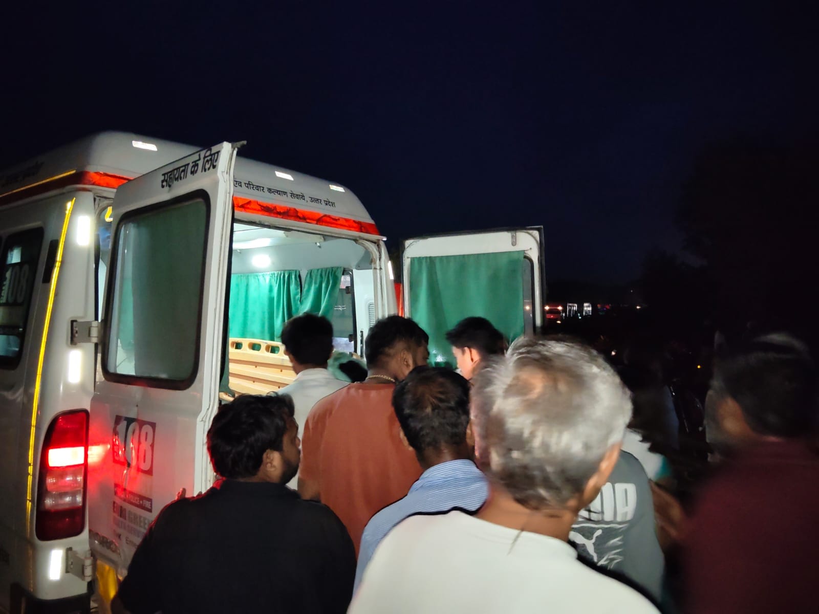 Roadways Bus, Diesel Tanker Collide on NH-34; Two Dead, 20 Injured