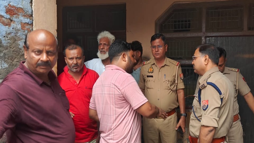 Bijnor: Maternal grandfather stabbed to death and maternal uncle injured after complaining about molestation