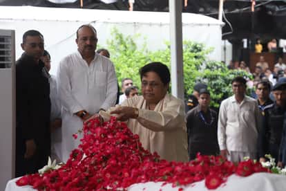 UP Big News: Atiq Ahmed's younger son dies; Lucknow-Kanpur Expressway dried using fans; Yogi makes a ma