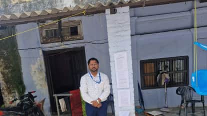Actor Rajpal Yadav property in Shahjahanpur to be auctioned bank affixes notice