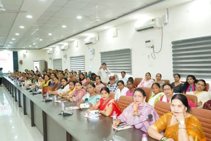 Women Raise Cyber Blackmail Concerns at Shakti Samvad
